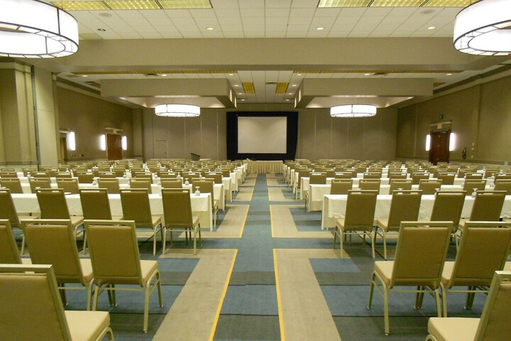 DoubleTree by Hilton Pittsburgh - Cranberry