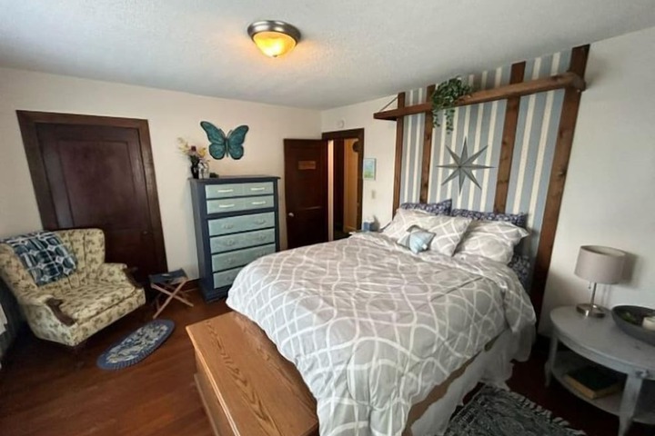 Room 17 of 26