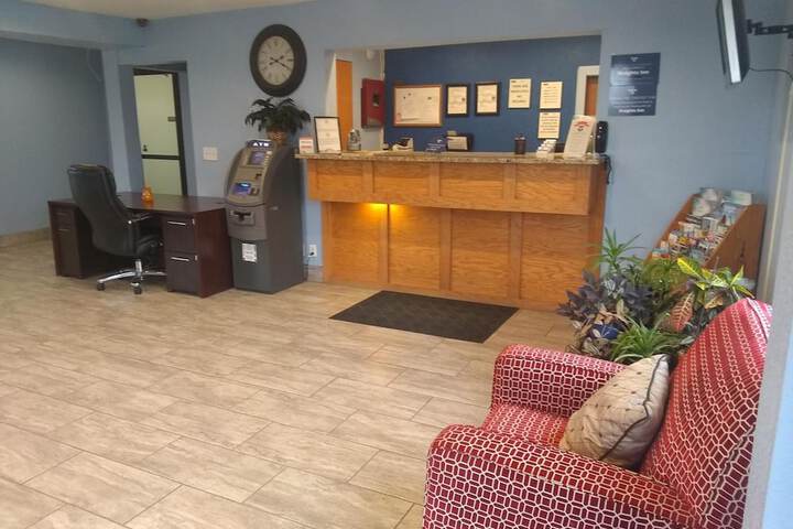 Hotel Interior 11 of 43