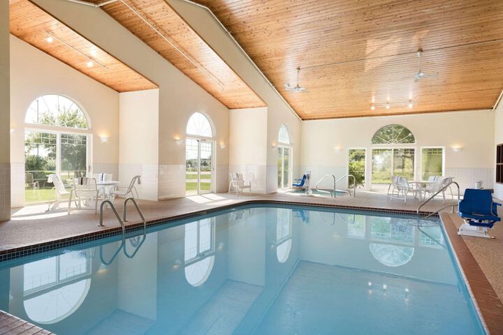 Pool 3 of 18