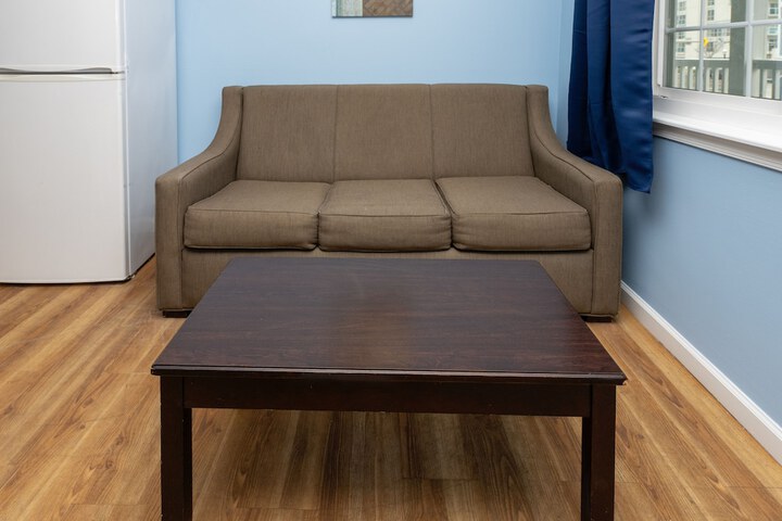 Room 12 of 56