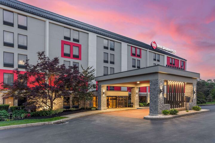 Best Western Plus Heritage Rail-South York / I-83