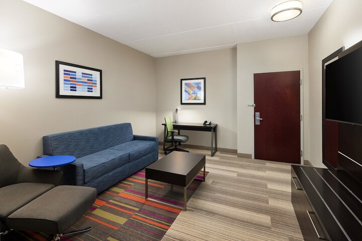 Holiday Inn Express & Suites Seymour by IHG