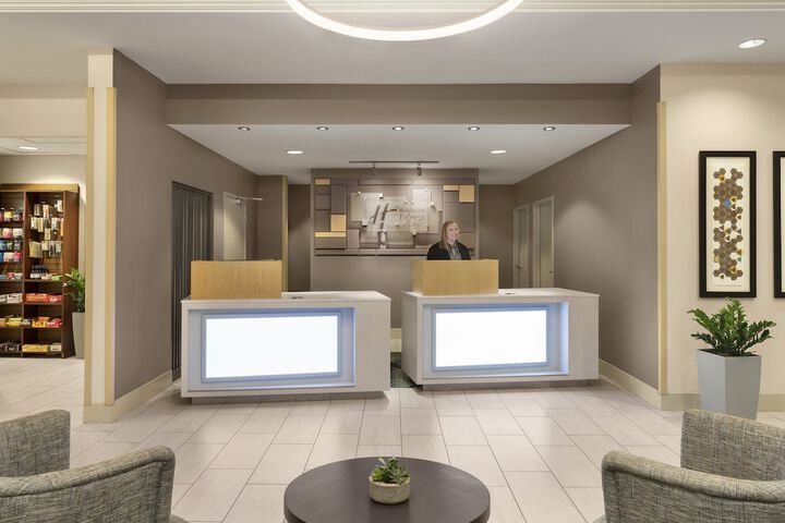 Hotel Interior 9 of 39