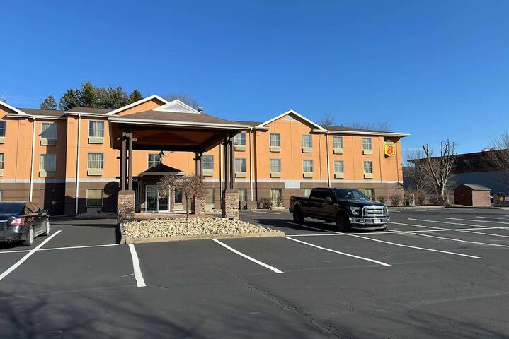 Hotel 2 of 20
