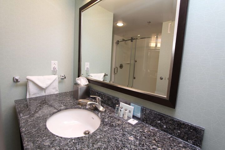 Hampton Inn & Suites by Hilton St. Johns Airport