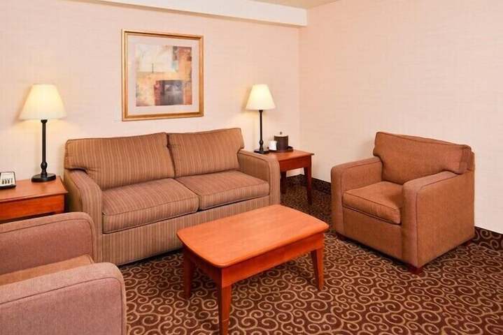 Room 14 of 23