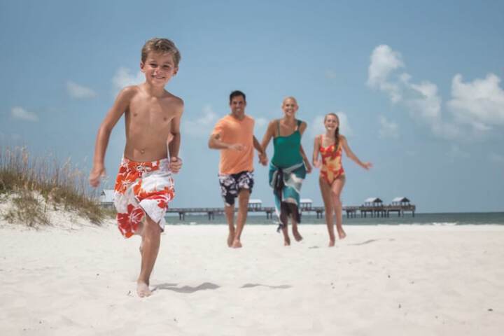 Sandpearl Resort