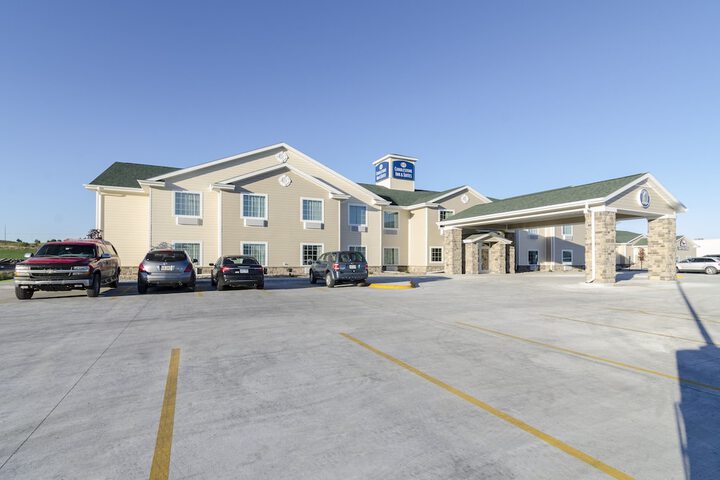 Hotel 5 of 55