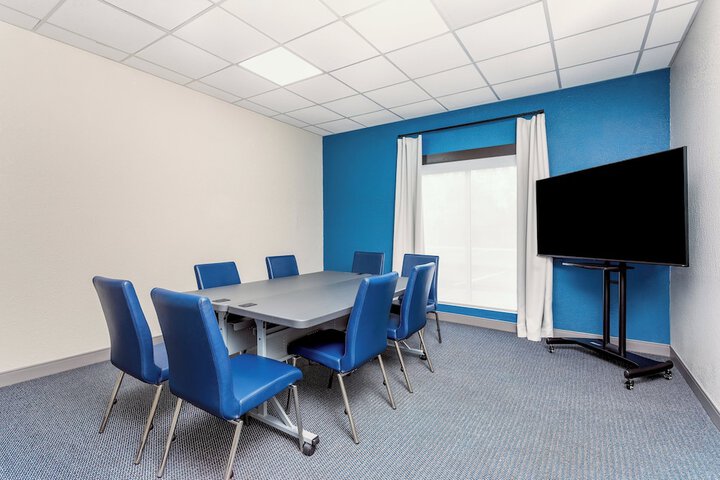 Holiday Inn Express & Suites Ormond Beach - North Daytona by IHG