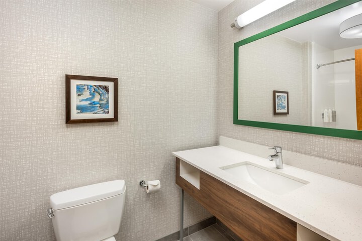 Hampton Inn & Suites Coeur d Alene