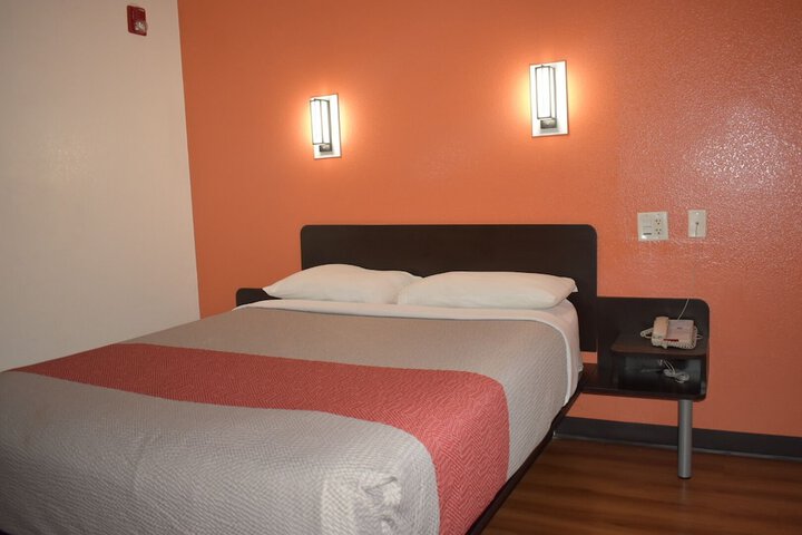 Room 19 of 20