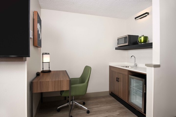 Hyatt Place Denver Tech Center
