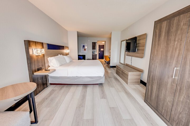 Holiday Inn Express Hotel & Suites Columbus Univ Area - Osu by IHG