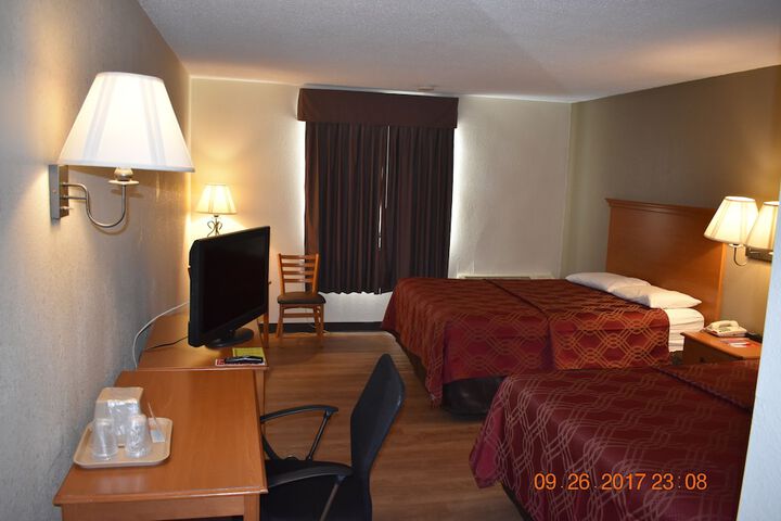 Room 22 of 35