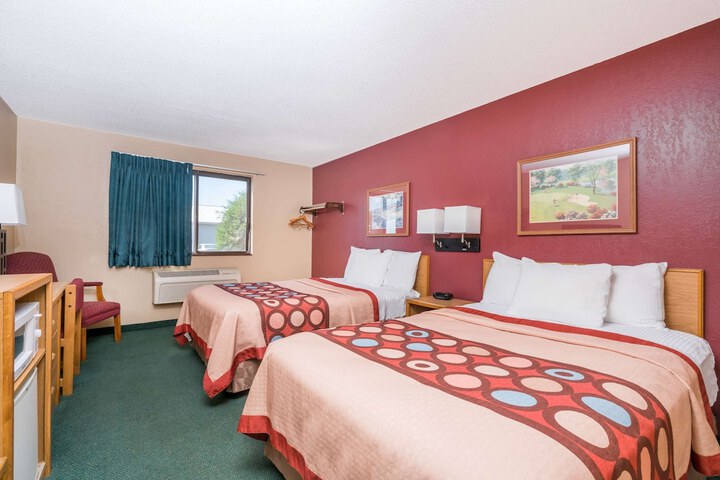 Room 21 of 39