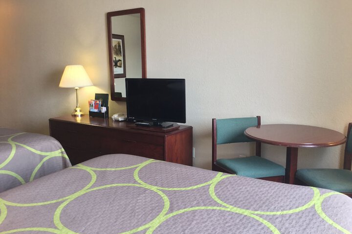 Room 22 of 27