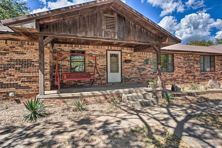 Lovely anna Fink House w / Patio & Fire Pit