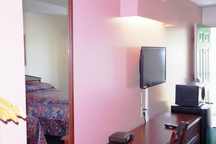 Room 16 of 39