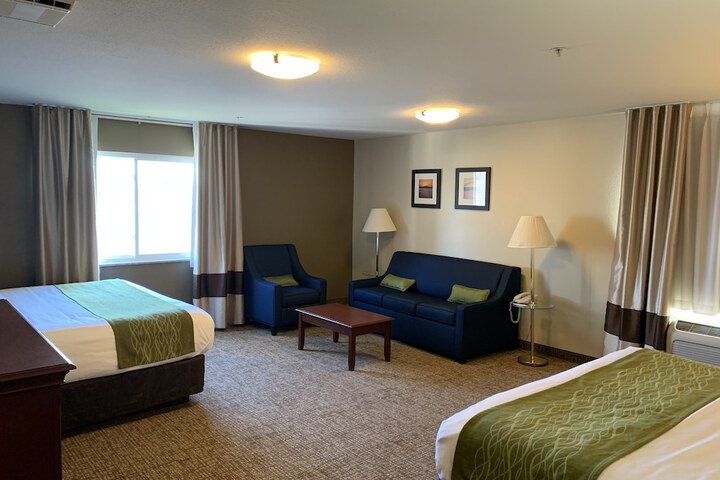 Room 19 of 38