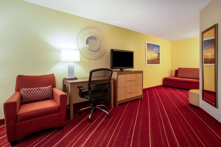 Room 21 of 63