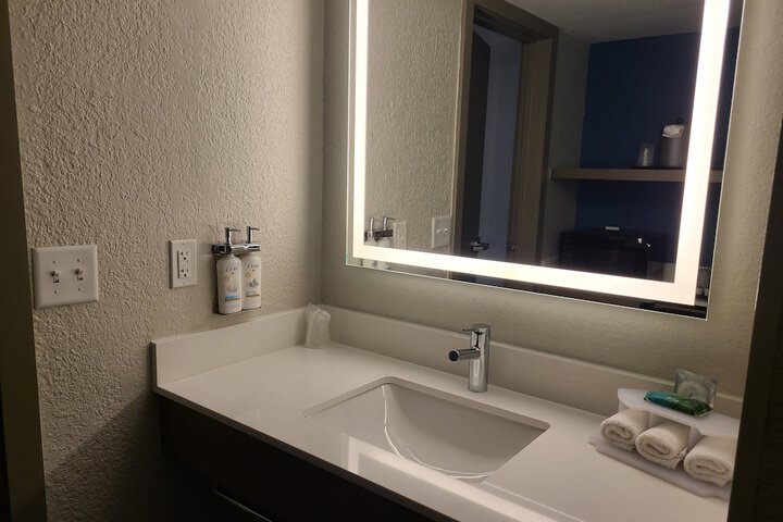 Holiday Inn Express & Suites Ft. Lauderdale N - Exec Airport by IHG