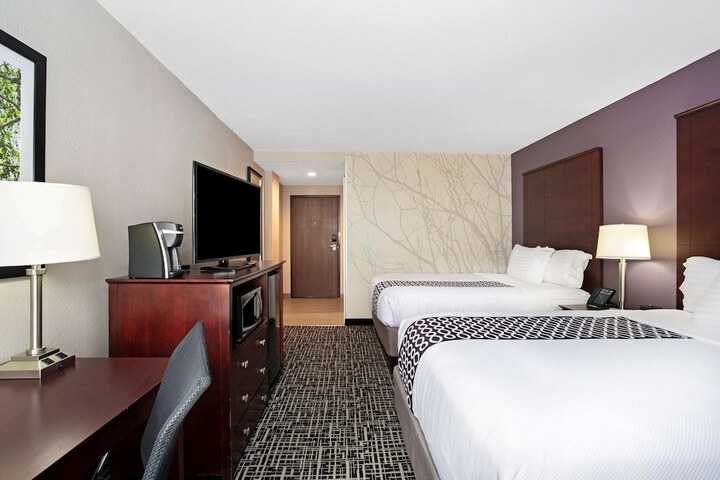 Room 29 of 81