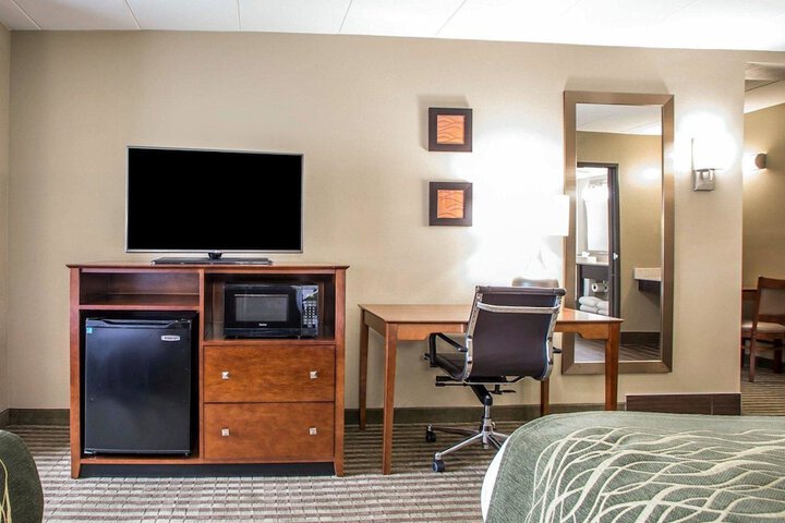 Comfort Inn Hammond I-94