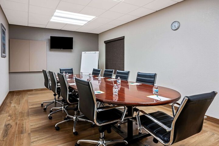 La Quinta Inn & Suites by Wyndham Conroe