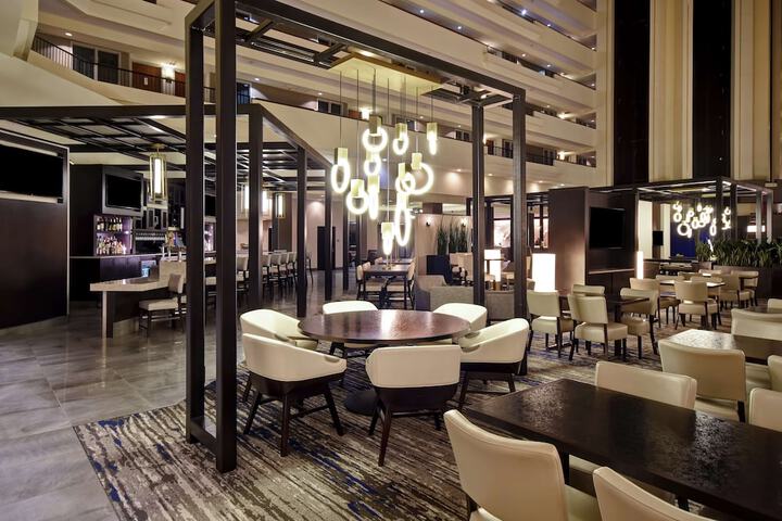 Embassy Suites by Hilton Montgomery Hotel & Conference Ctr