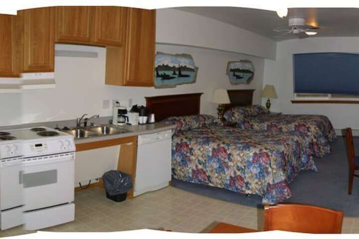 Room 17 of 35