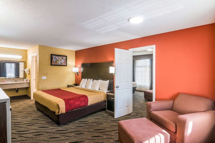 Room 21 of 47