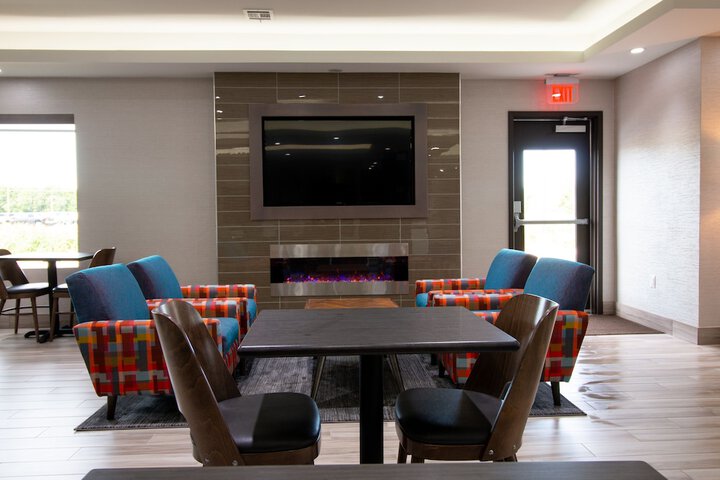 Hotel Interior 11 of 34