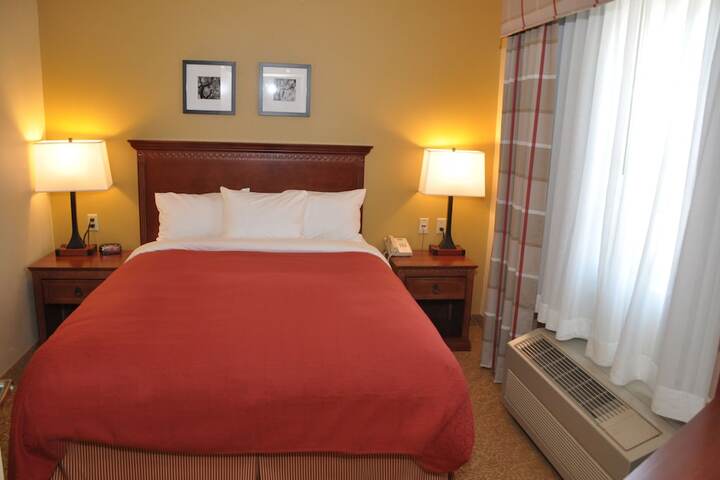 Room 13 of 61