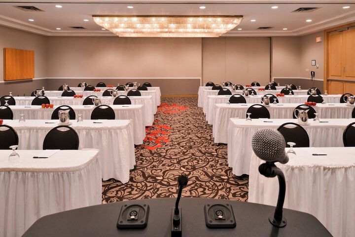 Delta Hotels by Marriott Regina