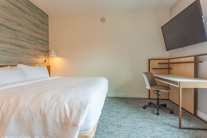 Room 43 of 82