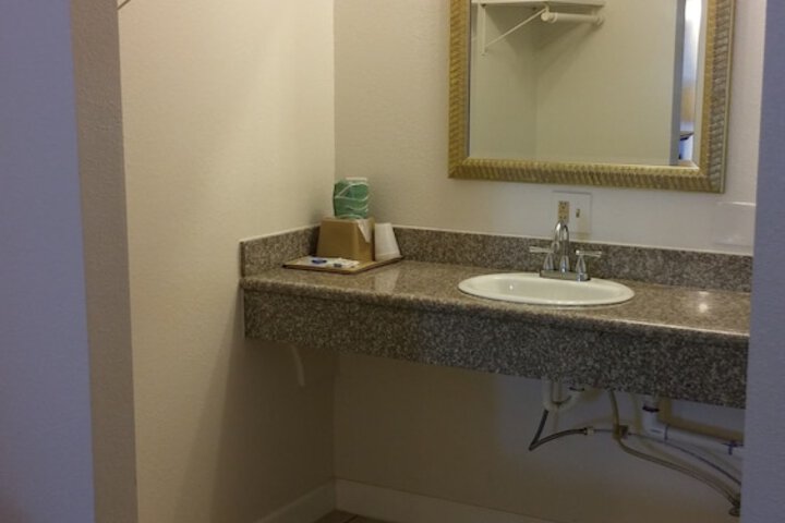 Room 36 of 47