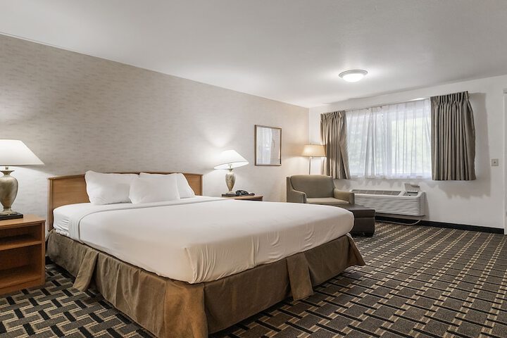 Room 40 of 50