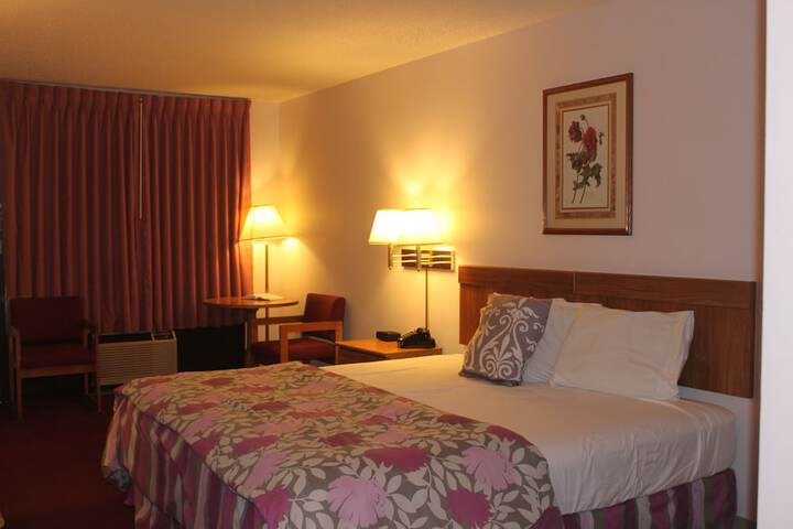 Room 33 of 55