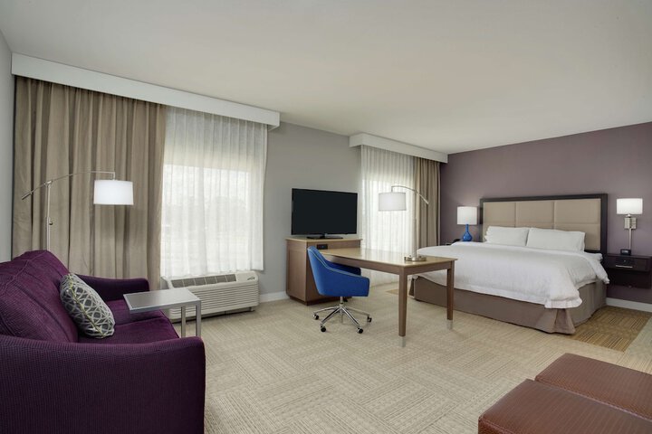 Room 15 of 40
