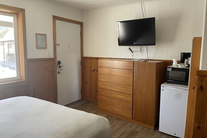 Room 38 of 48