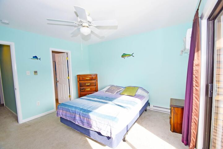 Room 5 of 19
