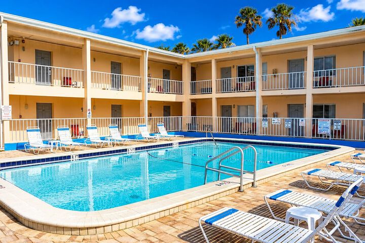 Belleair Beach Resort Motel