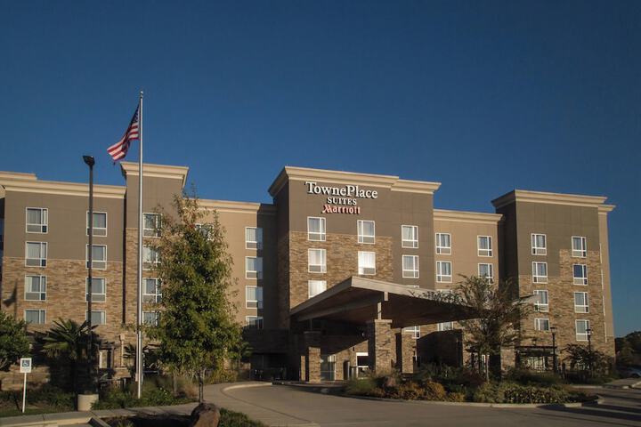 Hotel 2 of 40