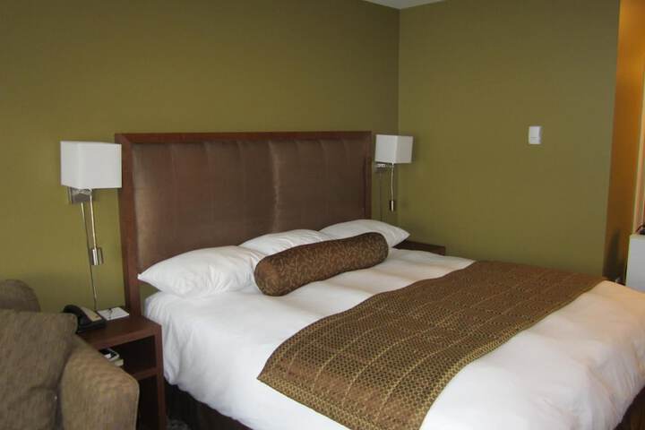 Inn on the Harbour