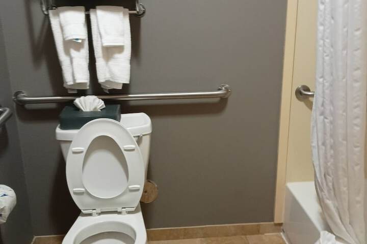 La Quinta Inn & Suites by Wyndham Little Rock - Bryant