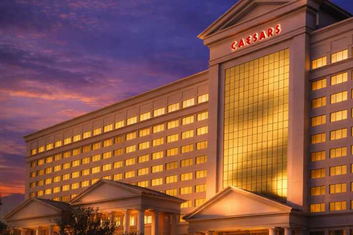 Caesars Southern Indiana Hotel & Casino - a Caesars Rewards Destination