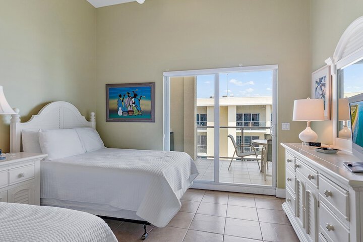 Room 21 of 53
