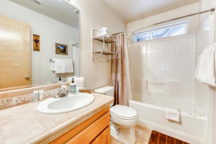 Clarks Mountain Condo
