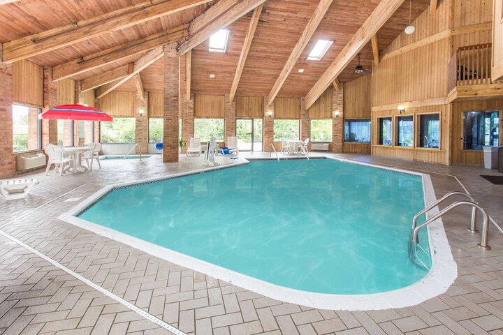Pool 9 of 47
